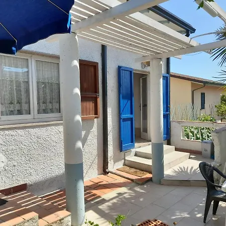 Sogno Vacanze Apartment Massa (Tuscany)